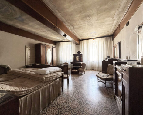 PRESTIGIOSO PALAZZO STORICO DA VALORIZZARE