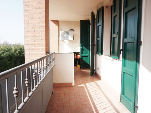 BILOCALE SOLO AFFITTI TRANSITORI COMPRESO TUTTE UTENZE