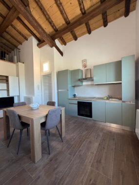 TRILOCALE ZONA CASALFOSCHINO SOLO AFFITTI TRANSITORI UTENZE COMPRESE