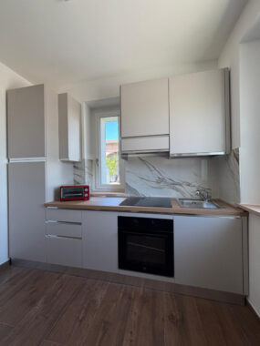MONOLOCALE NUOVISSIMO ZONA CASALFOSCHINO AFFITTI TRANSITORI UTENZE COMPRESE