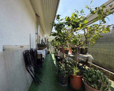 SPLENDIDA PORZIONE DI BIFAMILIARE CON AMPIO GIARDINO