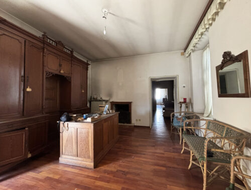 PRESTIGIOSO PALAZZO STORICO DA VALORIZZARE