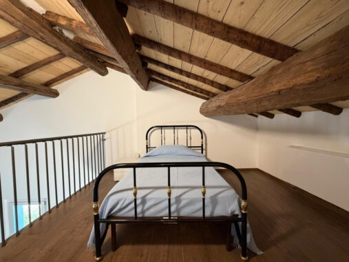 TRILOCALE ZONA CASALFOSCHINO SOLO AFFITTI TRANSITORI UTENZE COMPRESE
