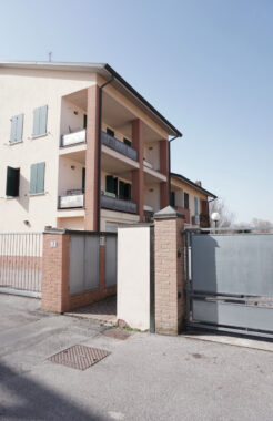 BILOCALE SOLO AFFITTI TRANSITORI COMPRESO TUTTE UTENZE