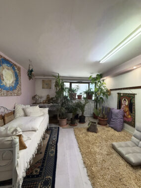 SPLENDIDA PORZIONE DI BIFAMILIARE CON AMPIO GIARDINO
