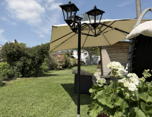 SPLENDIDA PORZIONE DI BIFAMILIARE CON AMPIO GIARDINO