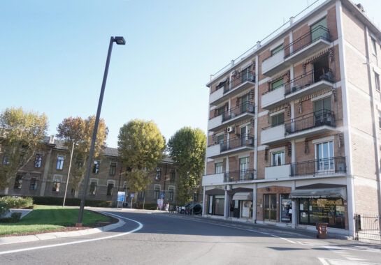 UFFICIO/NEGOZIETTO FRONTE STRADA ZONA CENTRO COLORNO