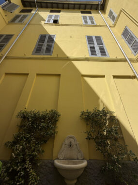 PENTALOCALE DI CHARME CON AFFACCIO SU PIAZZA GHIAIA