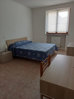 TRILOCALE AFFITTO A STANZE SOLO TRANSITORI