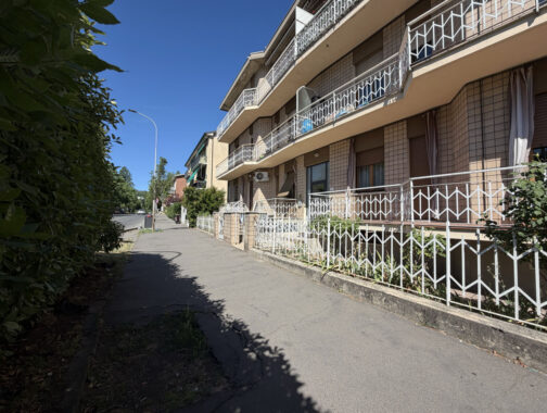 AMPIO TRILOCALE VICINO AL CENTRO STORICO