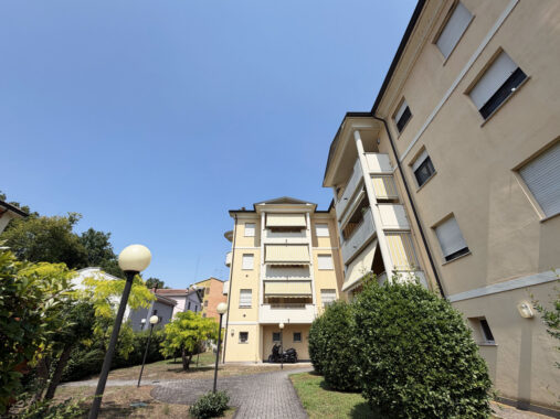 MONOLOCALE AD OTTIMO USO INVESTIMENTO