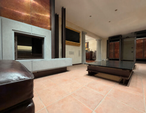 VILLA CONTEMPORANEA DI GRANDE CHARME