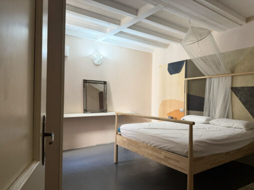 BILOCALE DI DESIGN IN CENTRO STORICO