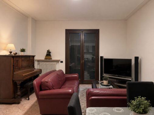 VILLA CONTEMPORANEA DI GRANDE CHARME