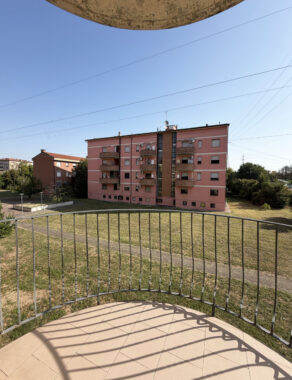 ELEGANTE QUADRILOCALE SU DUE LIVELLI
