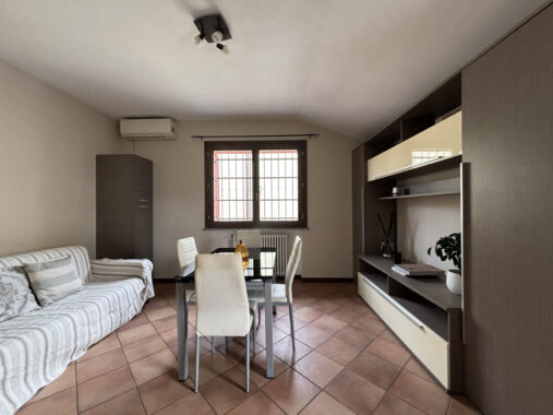 BILOCALE MODERNO IN PICCOLA PALAZZINA