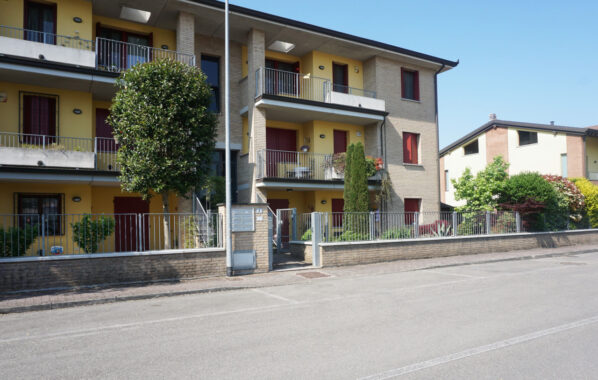 TRILOCALE ESCLUSIVAMENTE AD USO INVESTIMENTO