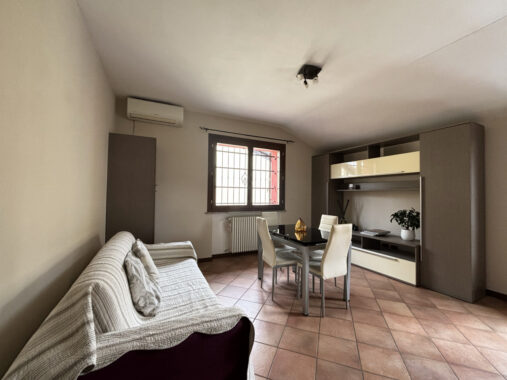 BILOCALE MODERNO IN PICCOLA PALAZZINA