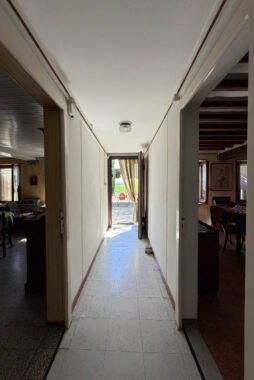 CASA INDIPENDENTE CON AMPIO GIARDINO
