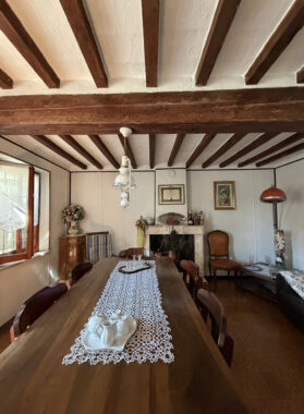 CASA INDIPENDENTE CON AMPIO GIARDINO
