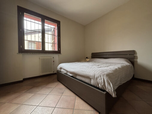 BILOCALE MODERNO IN PICCOLA PALAZZINA