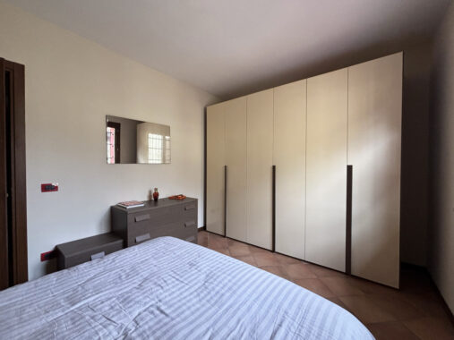 BILOCALE MODERNO IN PICCOLA PALAZZINA