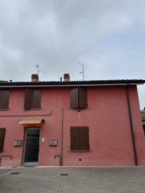 BILOCALE MODERNO IN PICCOLA PALAZZINA