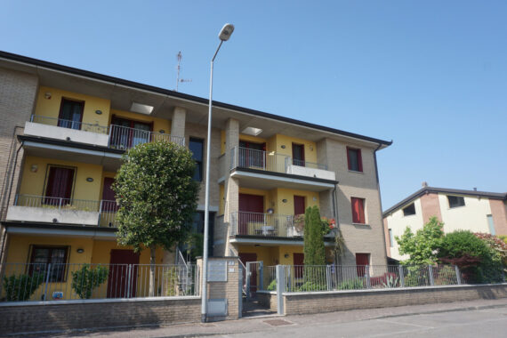 TRILOCALE ESCLUSIVAMENTE AD USO INVESTIMENTO