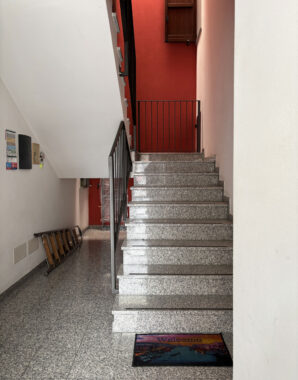 BILOCALE MODERNO IN PICCOLA PALAZZINA