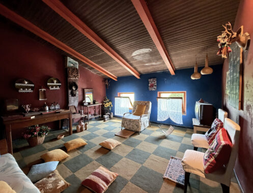 CASA INDIPENDENTE CON AMPIO GIARDINO